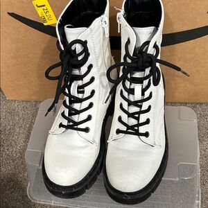 Women's White Lace-Up Boots